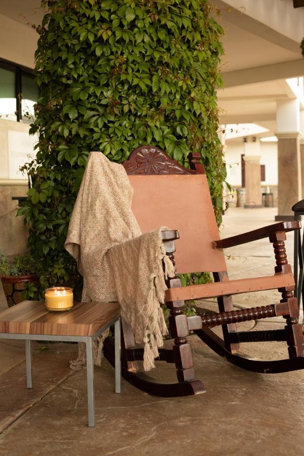 Limbo Hotel Boutique บาเย เด กัวลาลูเป ภายนอก รูปภาพ
