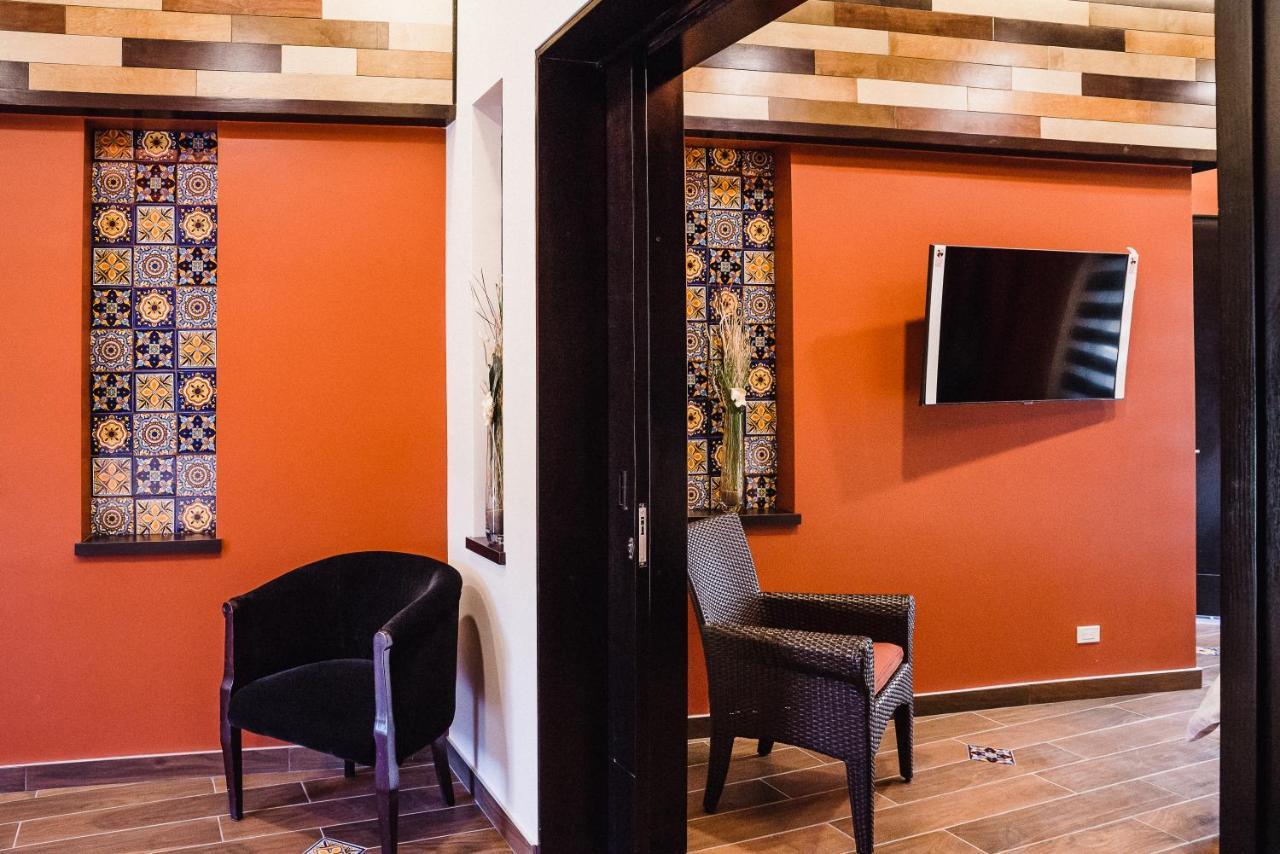 Limbo Hotel Boutique บาเย เด กัวลาลูเป ภายนอก รูปภาพ